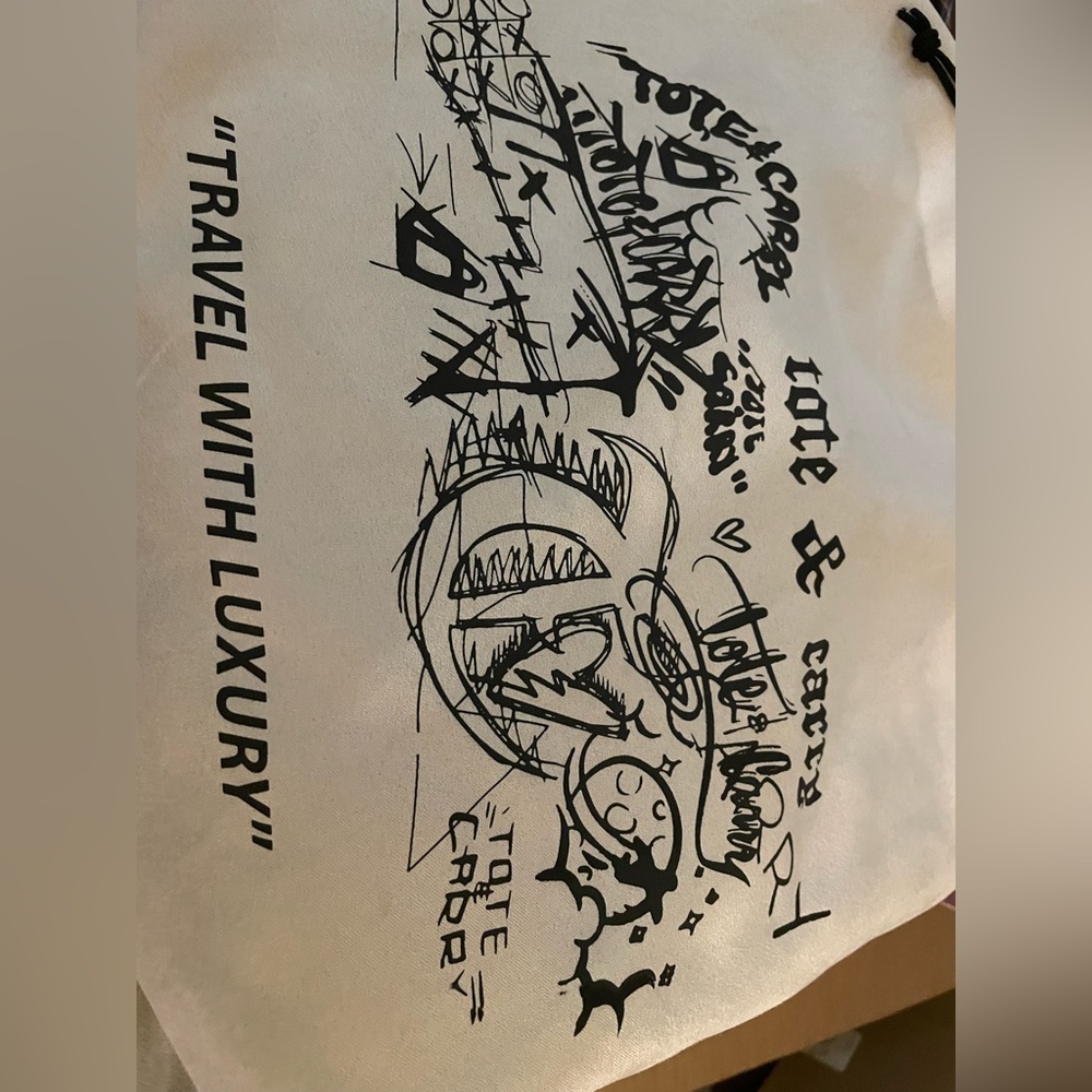 Tote & Carry Large Hand Drawn Graffiti Tote Bag - Picture 7 of 7